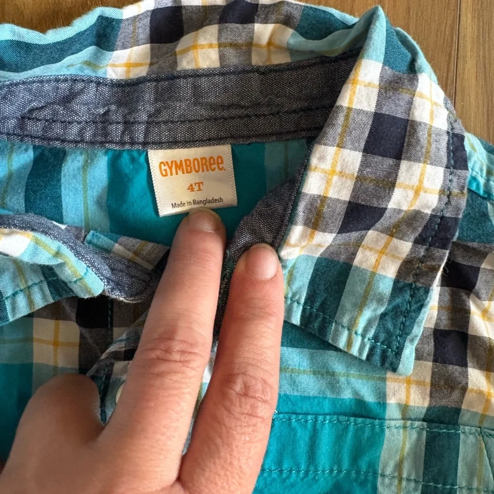 Gymboree‎ Boys' Size 4 Long Sleeve Button Down Shirts Lot of 2 Shirts Plaid